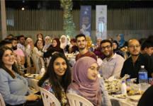 برگزاری مراسم افطار ویژۀ جوانان شهر صور/ گزارش تصویری