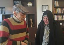 دیدار دختر امام موسی صدر با یکی از مبارزان دوران انقلاب
